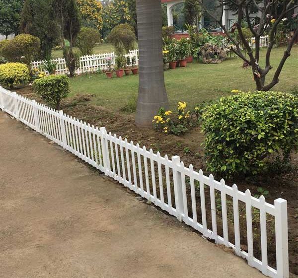  GARDEN FENCING: WHICH TYPE TO CHOOSE