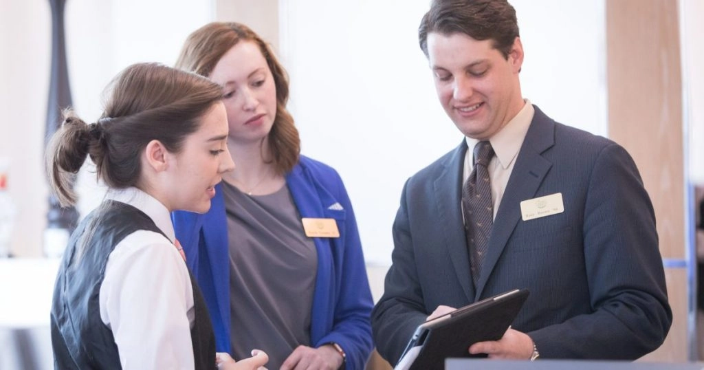 hotel management degree