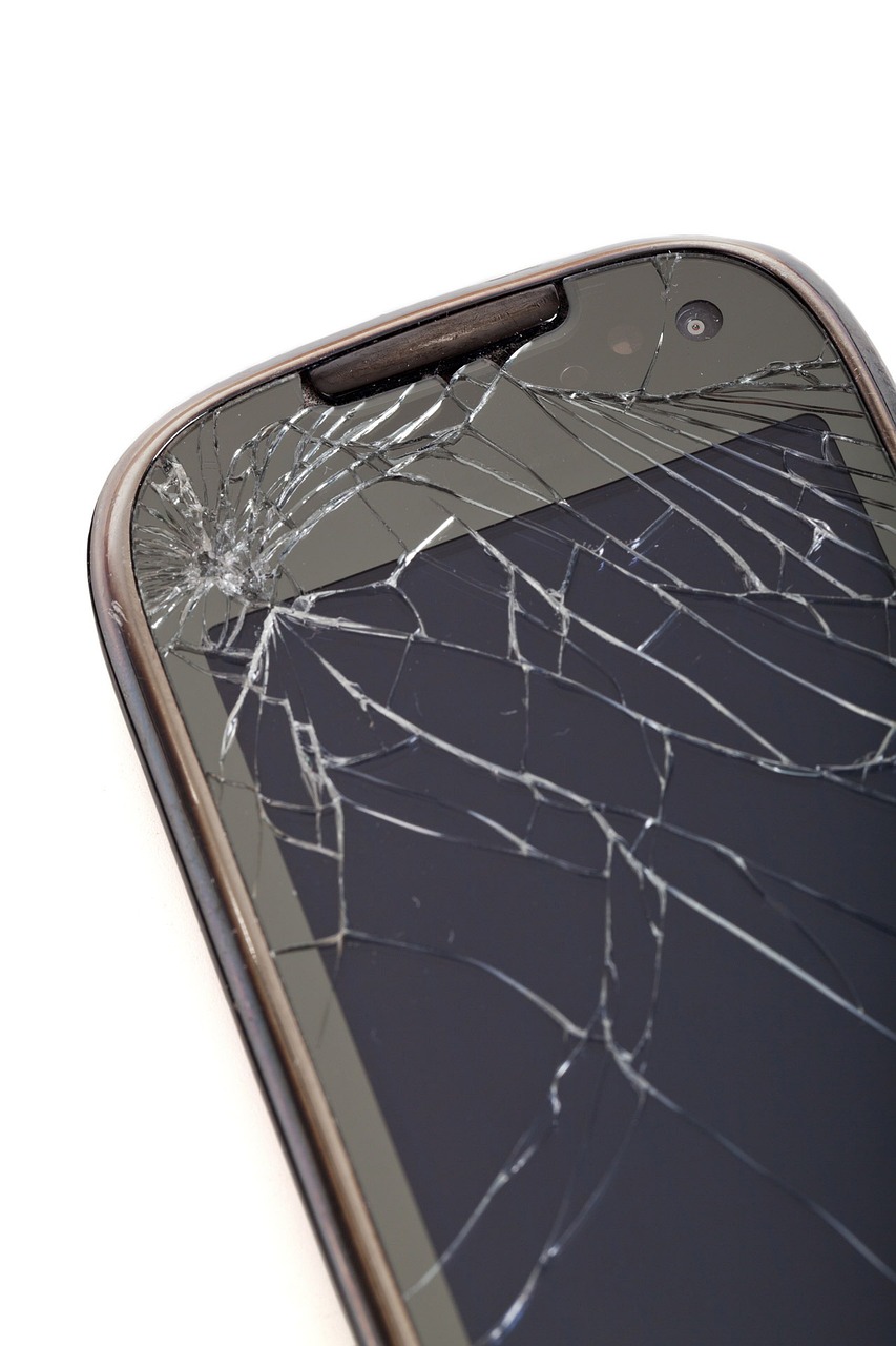 Benefits of waterproof smartphones available at Phone Repair shop Phoenix