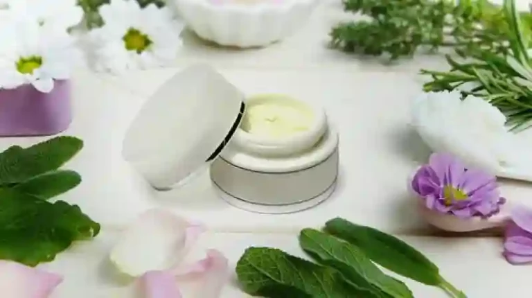 Skin Creams to Smooth Out Fine Lines and Wrinkles